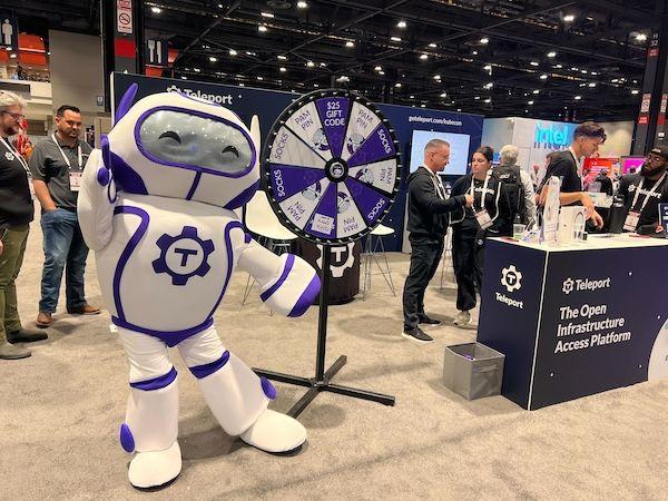 Teleport mascot at Kubecon