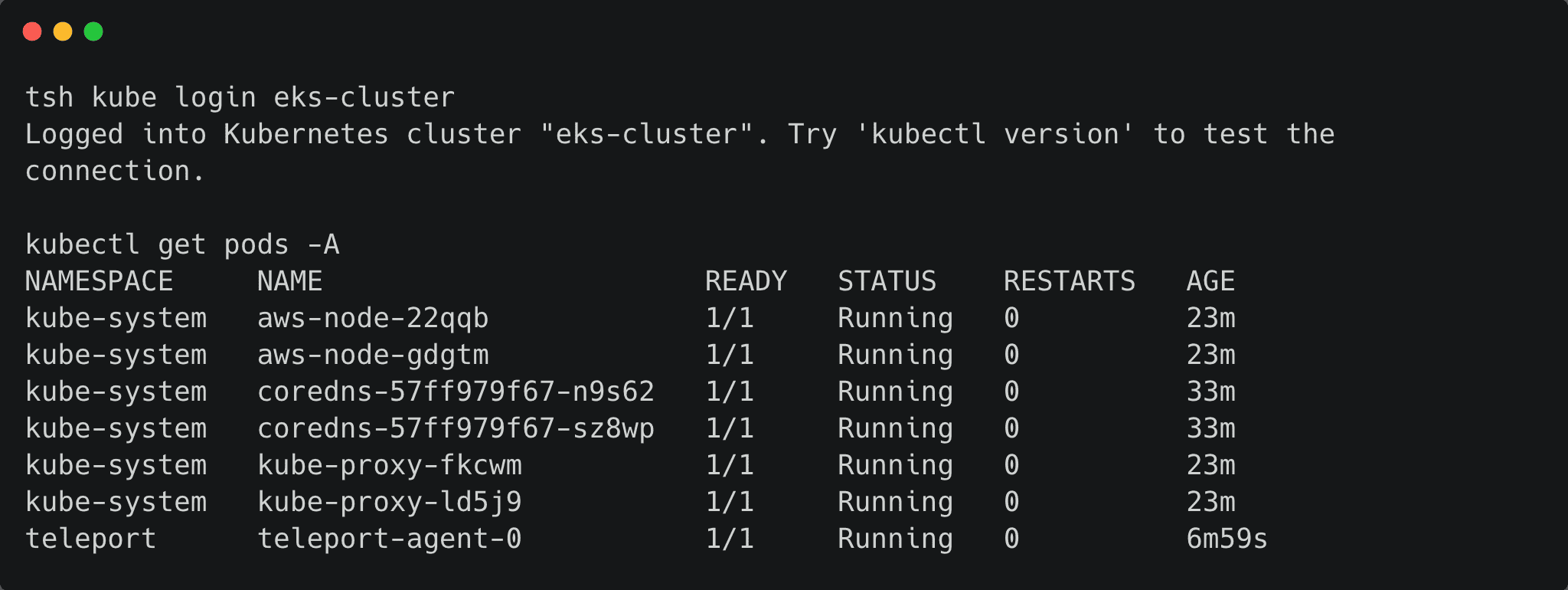 Terminal screenshot: kubectl login and get pods